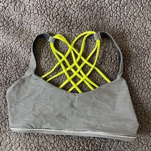 Lululemon size 10 sports bra!